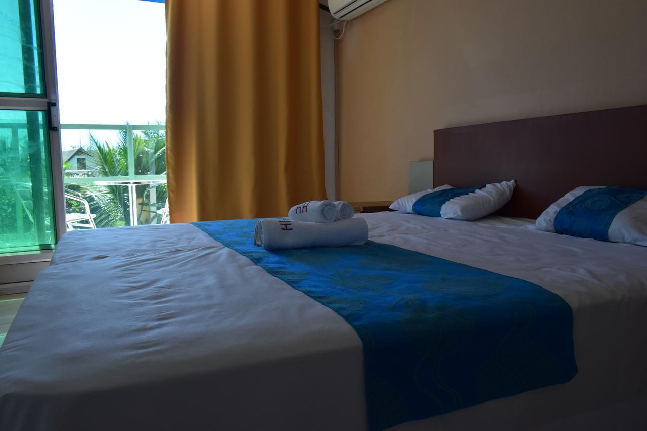 Hypertek Hotel غراند بايَ المظهر الخارجي الصورة